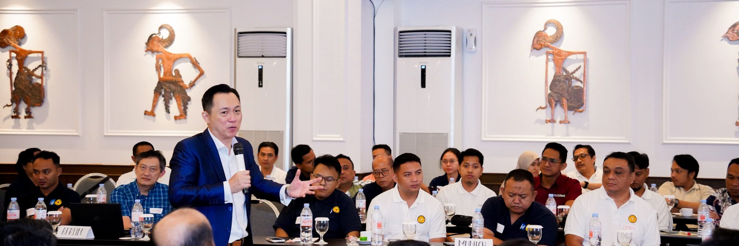 Public Speaking IHT GOLD COIN-min