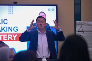 4 Langkah untuk Menemukan Kembali Kegembiraan dalam Pekerjaan Anda