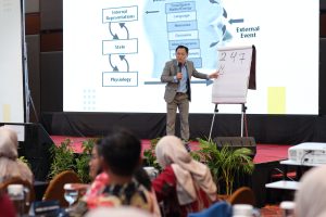 4 Strategi Pengembangan dan Pelatihan untuk Memperkuat Ketahanan Karyawan